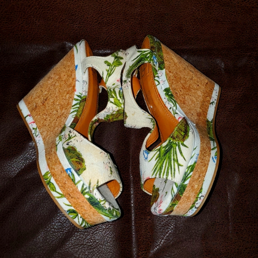 L4l Floral Boho Wedge Size 9 Lust For Life